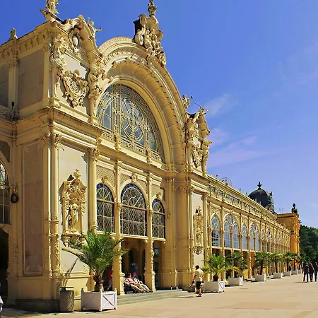 Patriot Boutique Марианске-Лазне