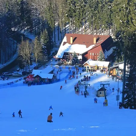 ホテル Patriot Boutique 4*