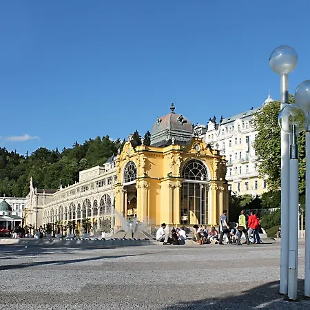 Patriot Boutique ホテル