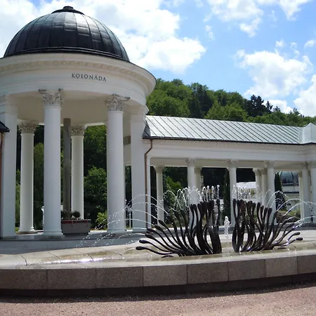 Patriot Boutique Hotel