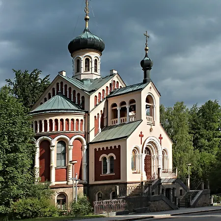 ホテル Patriot Boutique マリアーンスケー・ラーズニェ