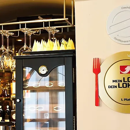 ホテル Patriot Boutique 4*