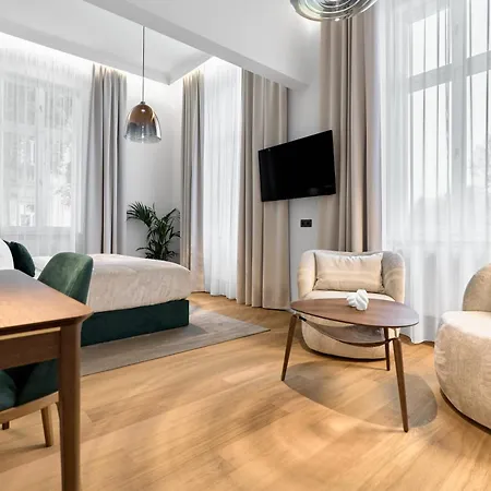 ホテル Patriot Boutique マリアーンスケー・ラーズニェ