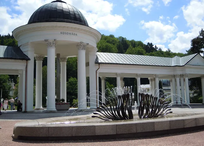 Patriot Boutique Hotel