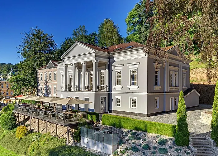 Отель Patriot Boutique 4*