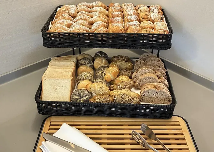 Отель Patriot Boutique 4*